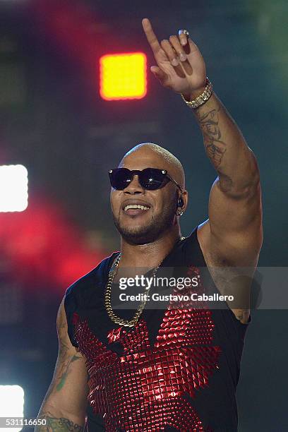 Flo Rida performs onstage during the Invictus Games Orlando 2016 - Closing Ceremony at ESPN Wide World of Sports Complex on May 12, 2016 in Lake...