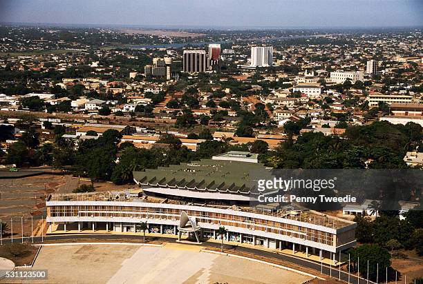 parliament building in lome, togo - togo stockfoto's en -beelden