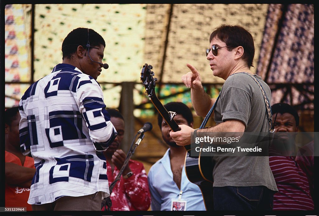 Paul Simon Speaking with Musician