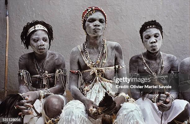 african women - fetisj stock pictures, royalty-free photos & images