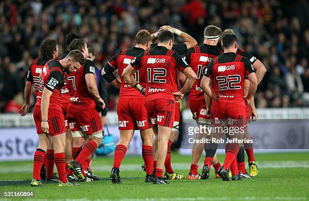Dejected Crusaders team after their loss to the Highlanders during the round twelve Super Rugby match between the Highlanders and the Crusaders at...