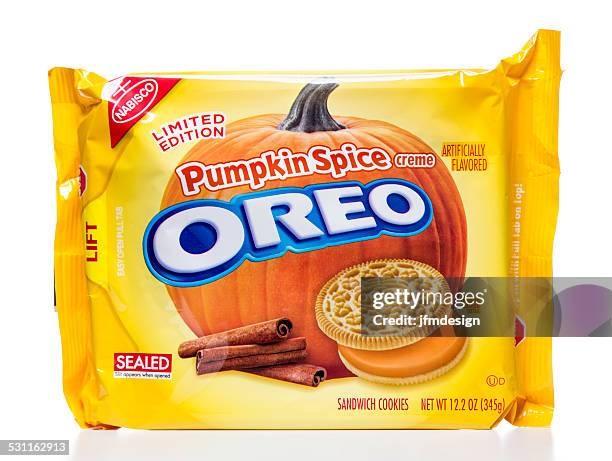 nabisco limited edition pumpkin spice creme oreo - limited edition stock pictures, royalty-free photos & images