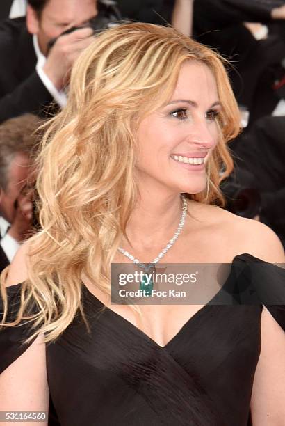 Julia Roberts attends the'Money Monster' premiere during the 69th annual Cannes Film Festival at the Palais des Festivals on May 12, 2016 in Cannes,...