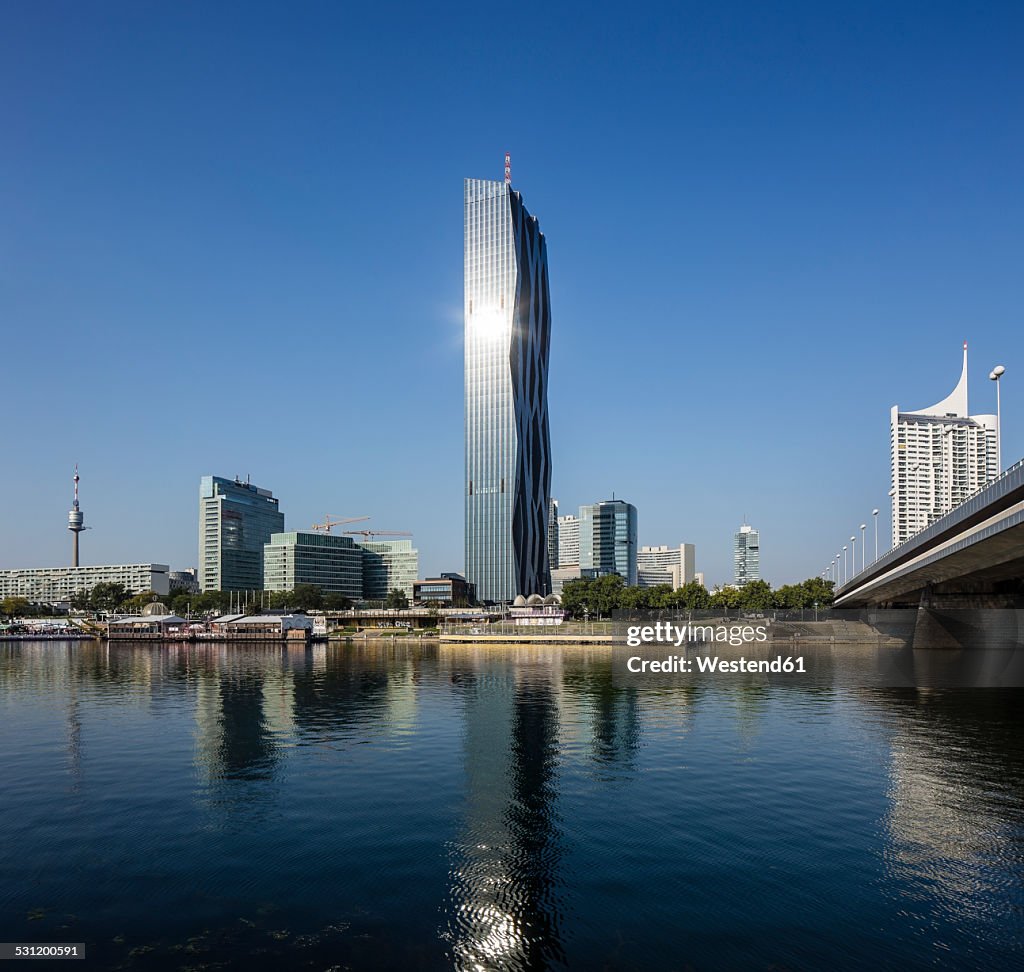 Austria, Vienna, Donau City, skyscrapers and Danube