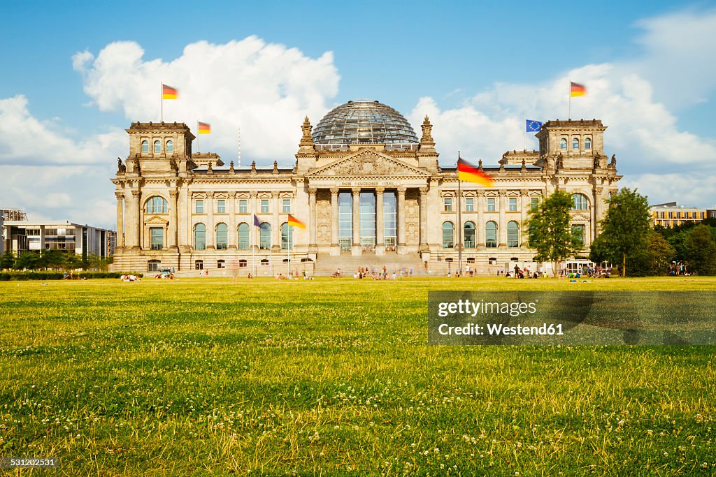 Germany, Berlin, Berlin-Tiergarten, Reichstag building