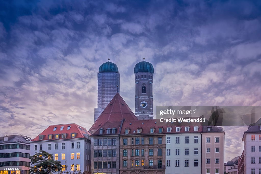 Germany, Bavaria, Munich, Munich Frauenkirche, steeples in the evening