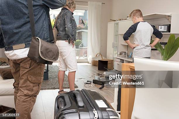 Robbery In House 27 Robbery Messy House Interior Stock Photos, High-Res Pictures, and ...