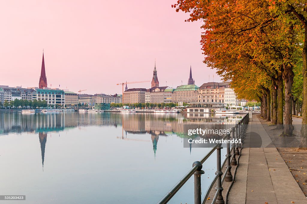 Germany, Hamburg, Inner Alster lake, afterglow