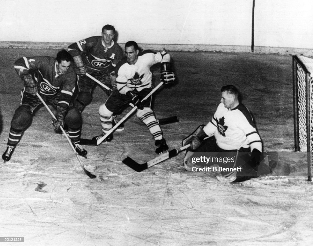 Toronto Maple Leafs v Montreal Canadiens