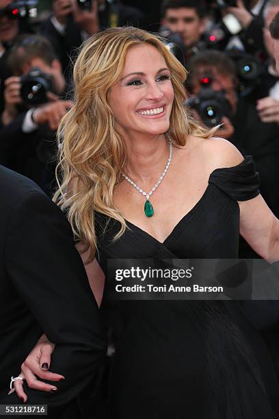 Julia Roberts attends the "Money Monster" Premiere during the 69th annual Cannes Film Festival on May 12, 2016 in Cannes, France.