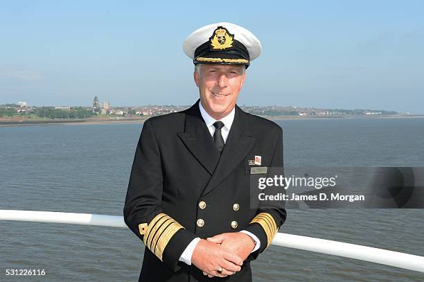 2,085 Bell Captain Stock Photos, High-Res Pictures, and Images - Getty ...