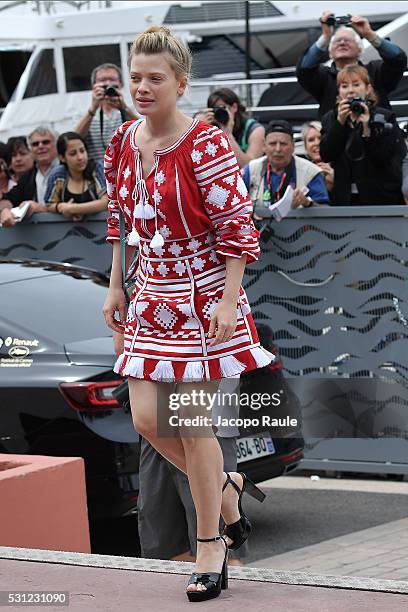 Melanie Thierry arrives at 'The Dancer' Photo call during the annual 69th Cannes Film Festival at on May 13, 2016 in Cannes, France.