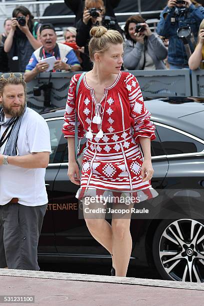 Melanie Thierry arrives at 'The Dancer' Photo call during the annual 69th Cannes Film Festival at on May 13, 2016 in Cannes, France.