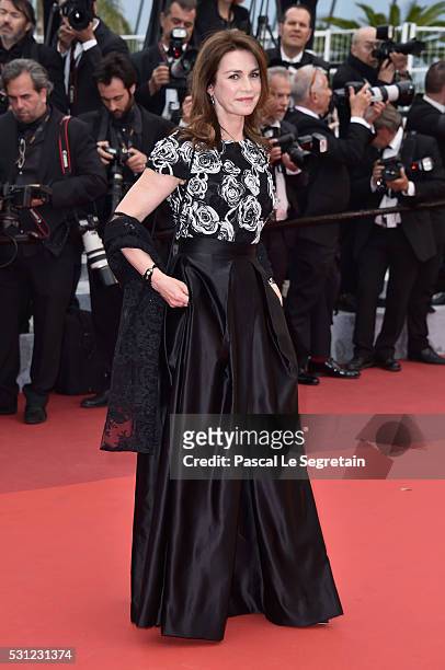 Actress Valerie Kaprisky attends the "Slack Bay " premiere during the 69th annual Cannes Film Festival at the Palais des Festivals on May 13, 2016 in...