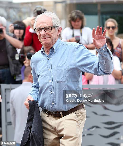 Ken Loach arrives at "I, Daniel Black " Photo call during the annual 69th Cannes Film Festival at on May 13, 2016 in Cannes, France.