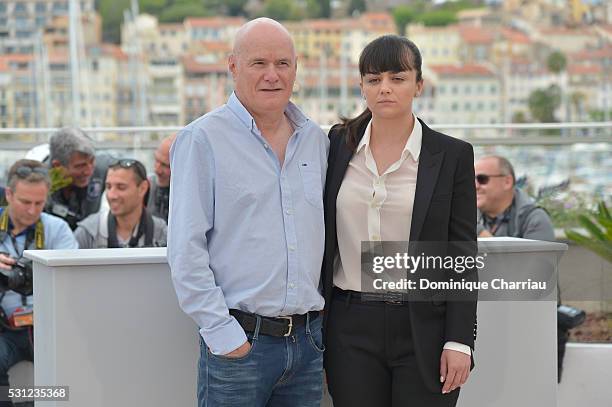 Actress Hayley Squires and actor Dave Johns attend the "I, Daniel Blake" photocall during the 69th annual Cannes Film Festival at the Palais des...