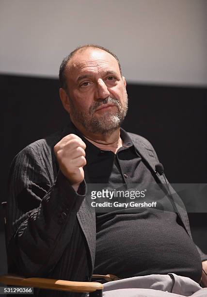 Producer Joel Silver attends a Q&A with audience members following "The Nice Guys" New York screening at HBO Screening Room on May 13, 2016 in New...