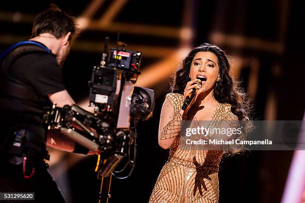 Samra's 1,042 Samra At Photos & High Res Pictures - Getty Images