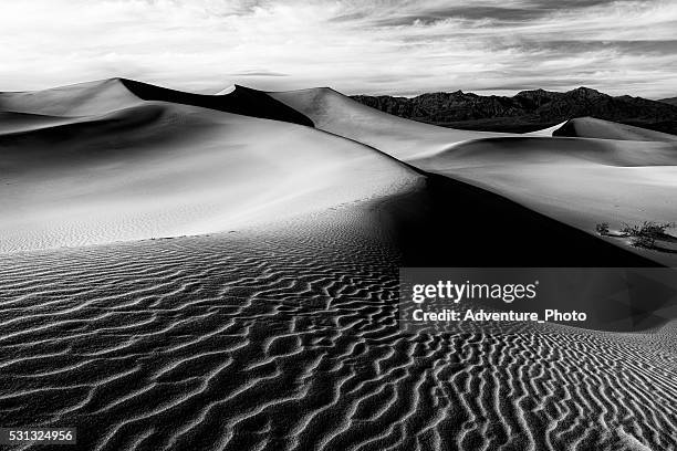 sand dunes in death valley - black and white landscape stock pictures, royalty-free photos & images