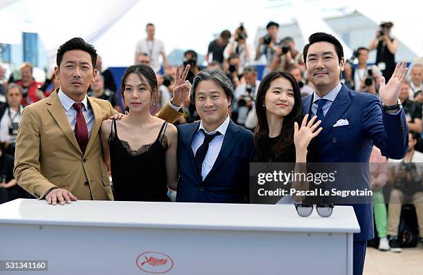 Actor Ha Jung-Woo, actress Kim Min-Hee, director Park Chan-Wook, actress Kim Tae-Ri and actor Cho Jin-Woong attend "The Handmaiden " photocall during...