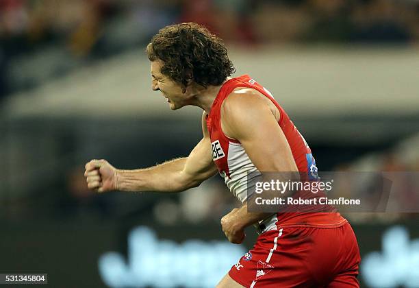 Kurt Tippett of the Swans celebrates a goal during the round eight AFL match between the Richmond Tigers and the Sydney Swans at Melbourne Cricket...