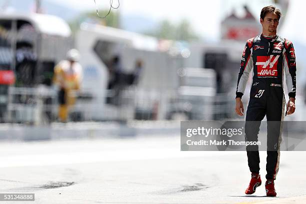 Esteban Gutierrez of Mexico and Haas F1 walsk in the Pitlane during qualifying for the Spanish Formula One Grand Prix at Circuit de Catalunya on May...