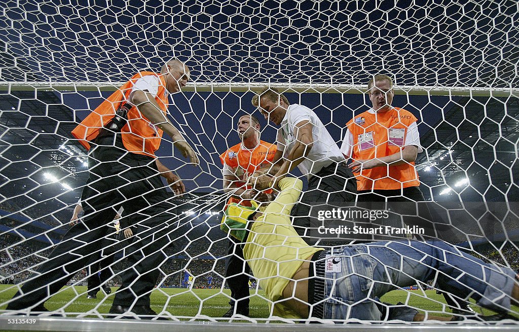 FIFA Confederations Cup Japan v Brazil