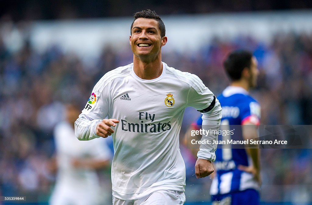 RC Deportivo La Coruna v Real Madrid CF - La Liga