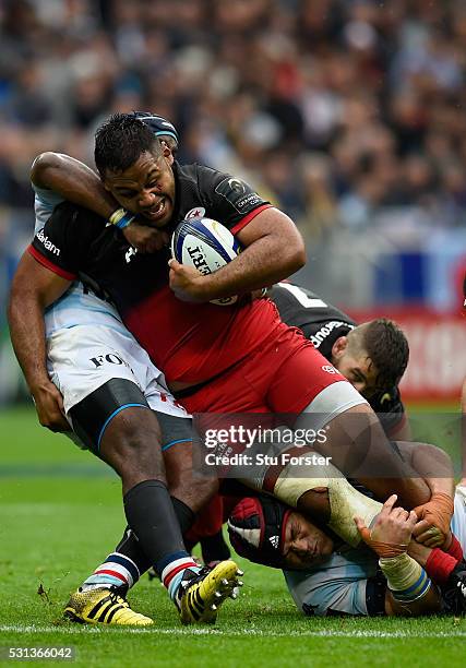 Billy Vunipola of Saracens makes a break during the European Rugby Champions Cup Final between Racing 92 and Saracens at Grand Stade de Lyon on May...