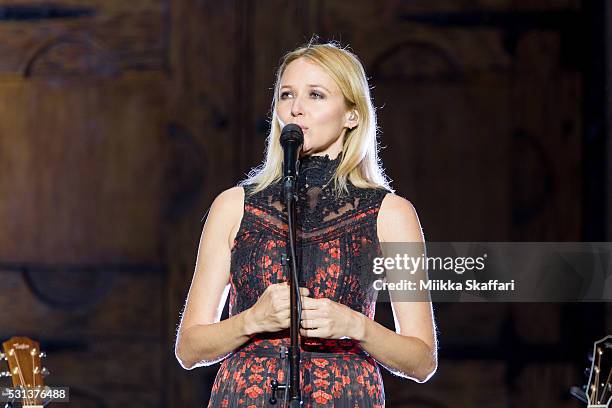 Singer-songwriter Jewel performs at The Mountain Winery on May 13, 2016 in Saratoga, California.