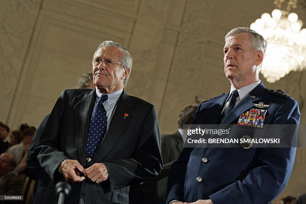 Secdef Rumsfeld US Secretary of Defense Donald Rumsfeld and Chairman of the Joint ...
