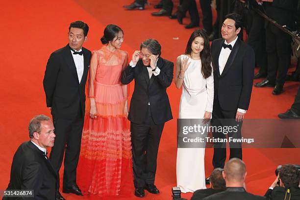 Cho Jin-woong, Kim Min-Hee, Park Chan-wook, Kim Tae-Ri and Jo Jing-Woong attend "The Handmaiden " premiere during the 69th annual Cannes Film...