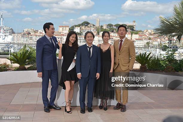 Actor Cho Jin-Woong, actress Kim Tae-Ri, director Park Chan-wook, actress Kim Min-Hee and actor Ha Jung-Woo attend "The Handmaiden " photocall during...