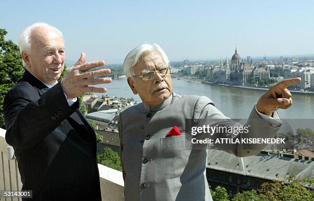 Foreign Minister of India Natwar Singh looks at the view with Hungarian President Ferenc Madl on the terrace of the presidental residency at Sandor...