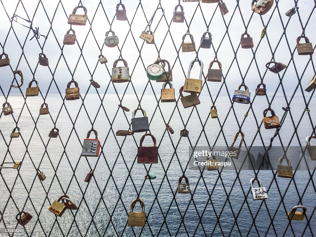 Love locks