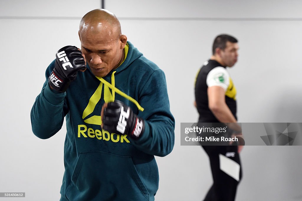 UFC 198: Werdum v Miocic
