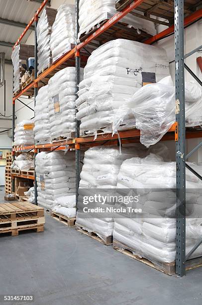 malt stored in warehouse of a micro brewery - nicola beer fotografías e imágenes de stock
