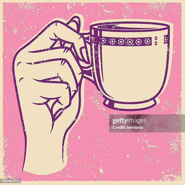 16点のティーカップ 持つ手イラスト素材 Getty Images 16点のティーカップ 持つ手イラスト素材 Getty Images