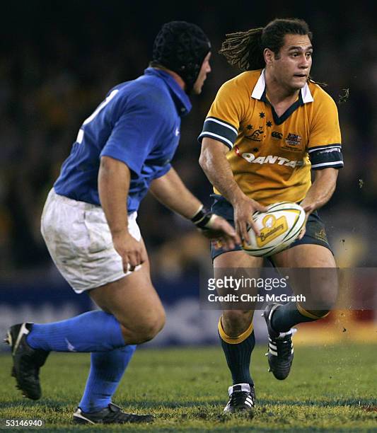 George Smith of the Wallabies in action during the Bundaberg Rum International Rugby Test match between Australia and Italy held at Telstra Dome June...