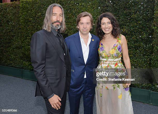 Artists Robert Russell, Friedrich Kunath and actress Lisa Edelstein attend the MOCA Gala 2016 at The Geffen Contemporary at MOCA on May 14, 2016 in...