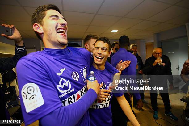 Wissam Ben Yedder and Yan Bodiger of Toulouse celebrate after the football french Ligue 1 match between Angers SCO and Toulouse FC on May 14, 2016 in...