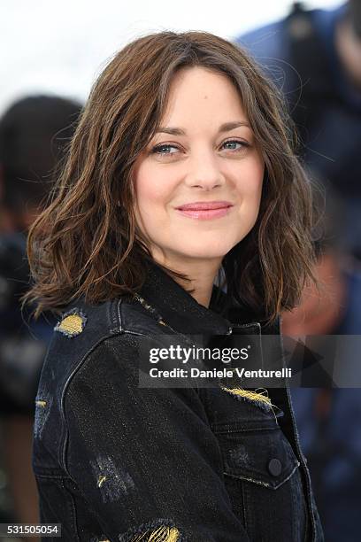 Marion Cotillard attends 'From The Land Of The Moon ' Photocall during The 69th Annual Cannes Film Festival on May 15, 2016 in Cannes, .