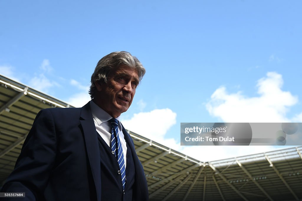 Swansea City v Manchester City - Premier League