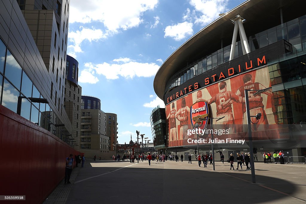 Arsenal v Aston Villa - Premier League