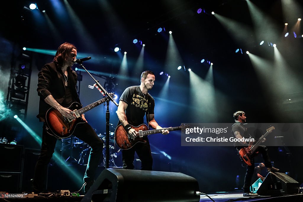 Alter Bridge