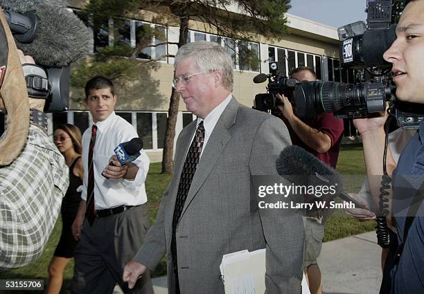 Lead defense attorney Steve Osburn arrives at the Sedgwick County Courthouse on the first day of the trial of Dennis L. Rader, the man accused of...