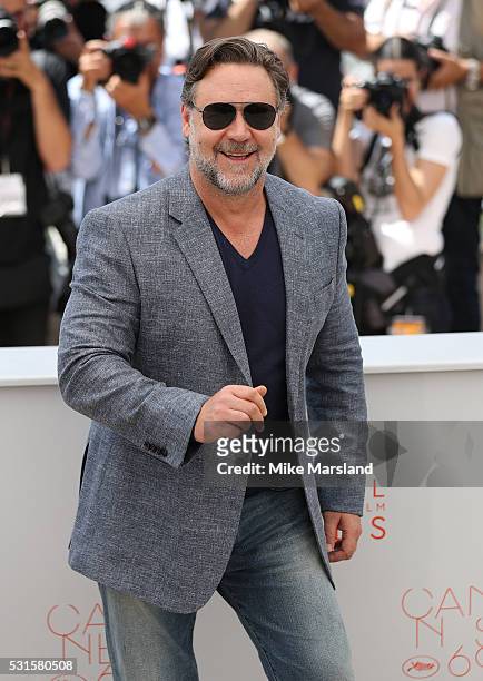 Russell Crowe attends 'The Nice Guys ' - Photocall at the annual 69th Cannes Film Festival at Palais des Festivals on May 15, 2016 in Cannes, France.