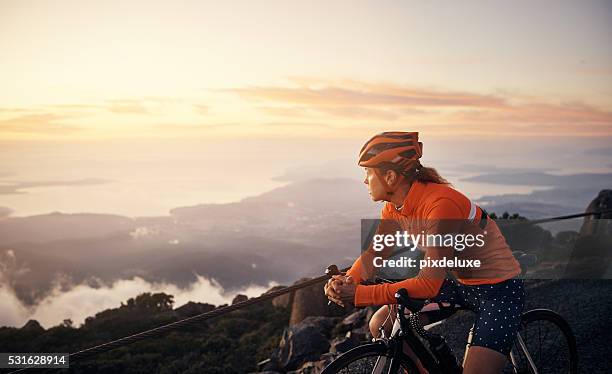 out for a scenic cycle - australia women bildbanksfoton och bilder