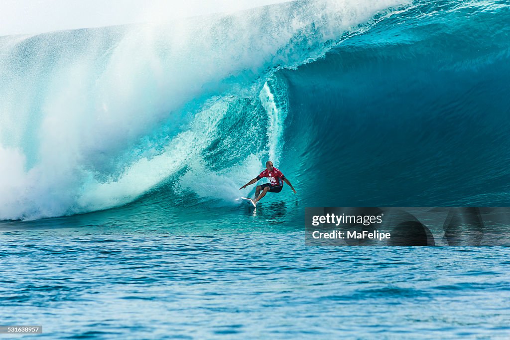 Surfer Kelly Slater Surfing 2014 Billabong Pro Tahiti