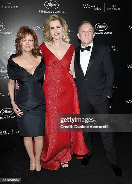 Susan Sarandon, Geena Davis and Francois-Henri Pinault attend the Kering And Cannes Film Festival Official Dinner at Place de la Castre on May 15,...